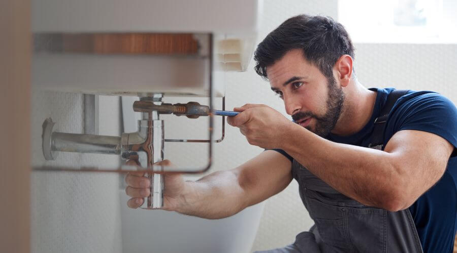 Sink faucet installation in Lizton, IN